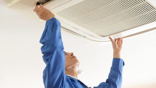 今使ってるエアコンが空気清浄機にもなる！？エアコン用フィルターがすごい